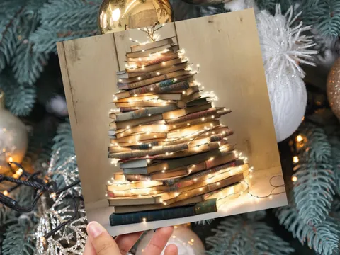 Book Lovers Christmas Card – Glowing Tree - View 9